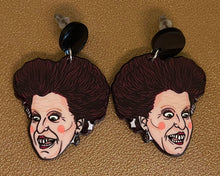 Load image into Gallery viewer, Winiefred earrings