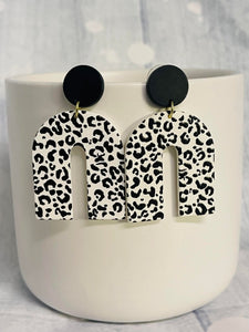 Black and White Leopard Earring