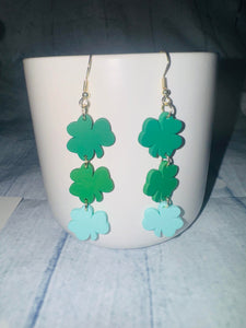 3 Clovers Dangle Earring