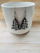 Load image into Gallery viewer, Christmas Tree Dangle Acrylic Earring