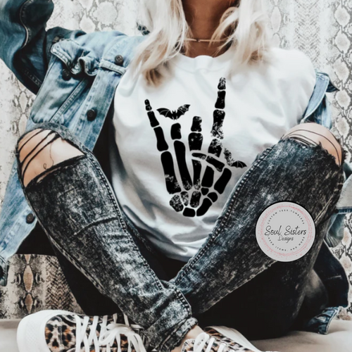 Skellie Hand Bats F211