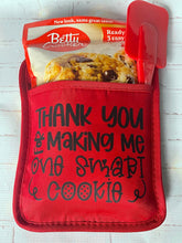 Load image into Gallery viewer, Teacher oven mitt