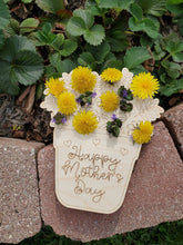 Load image into Gallery viewer, Mothers Day Picked flower holder (DIY paint set)